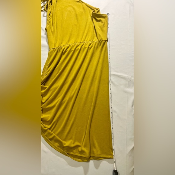 NWT - Lulu’s Ruched One Shoulder MIDI Dress - Size XL - Mustard Yellow - Picture 13 of 16